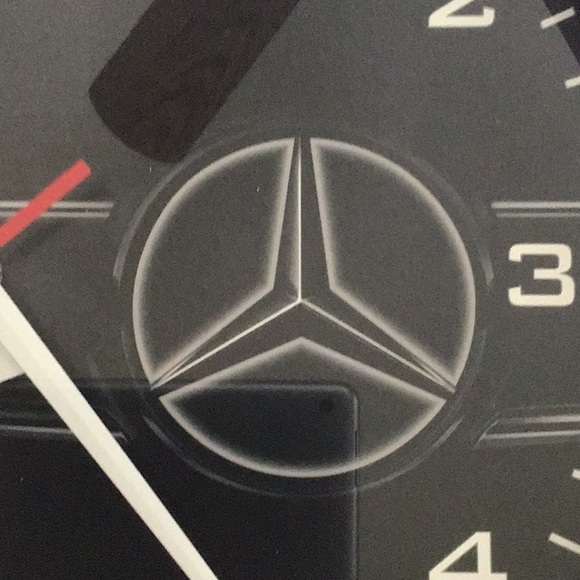 🚘Mercedes-Benz Wall Clock- Limited Edition. Last of kind. Rare. Collectors item🚘 - Picture 6 of 6